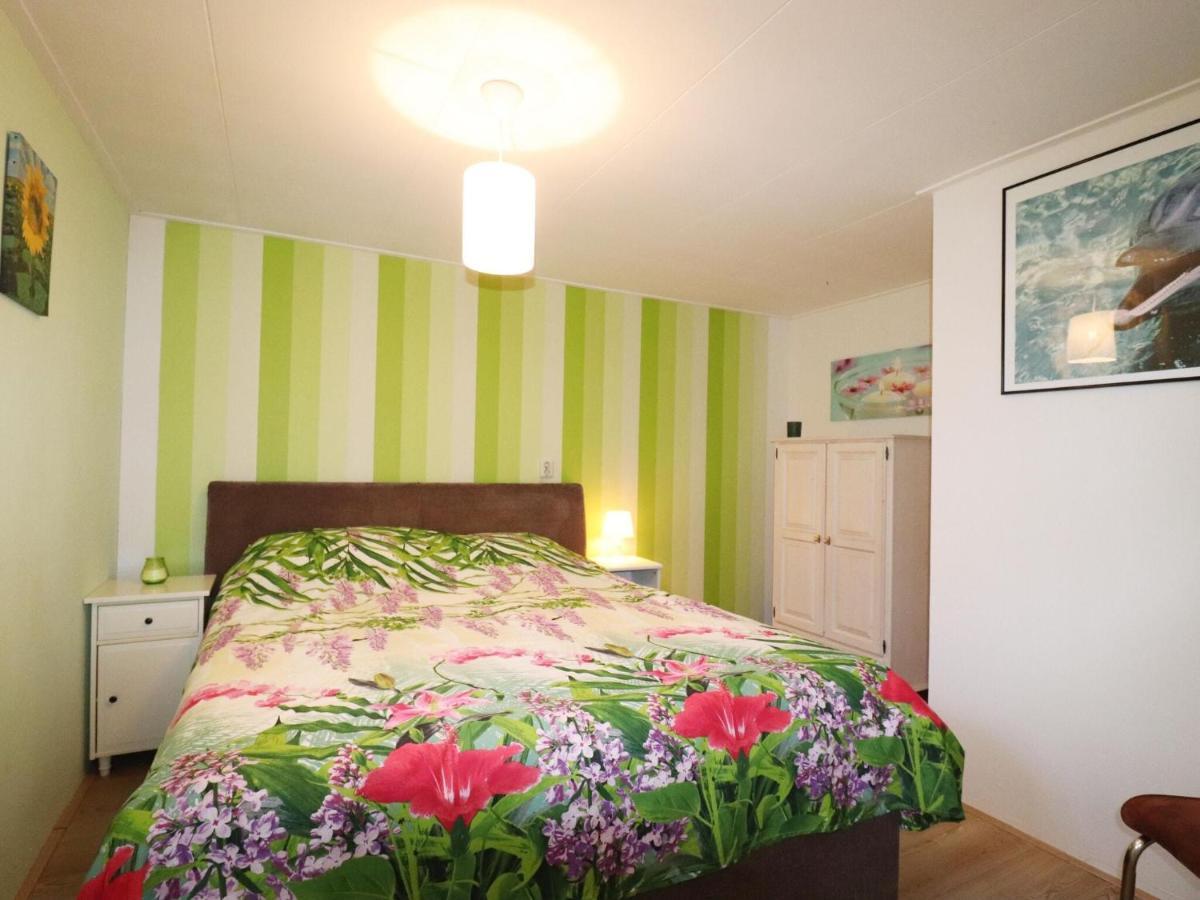 Fine Holiday Home In Donkerbroek Dış mekan fotoğraf